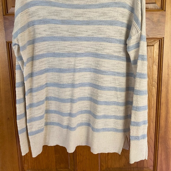 Loft sweater - Picture 2 of 2